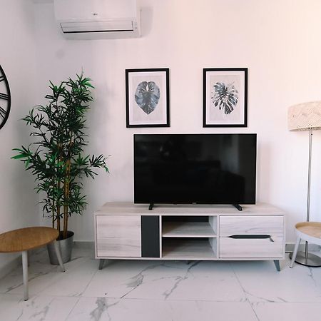 Bright 2 Bedroom Flat In Sliema! Екстер'єр фото